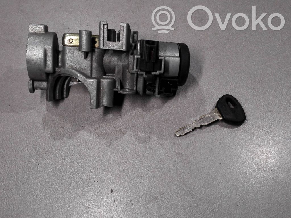 Mazda 626 Aizdedzes atslēga 