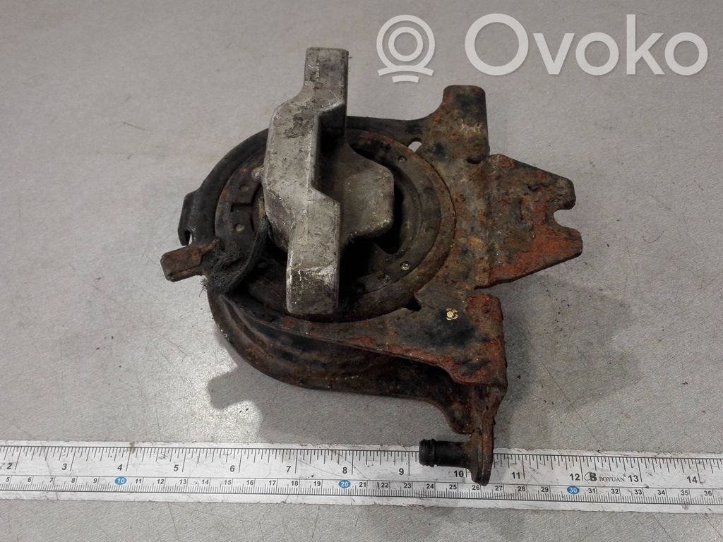 Chrysler Voyager Engine mount bracket 