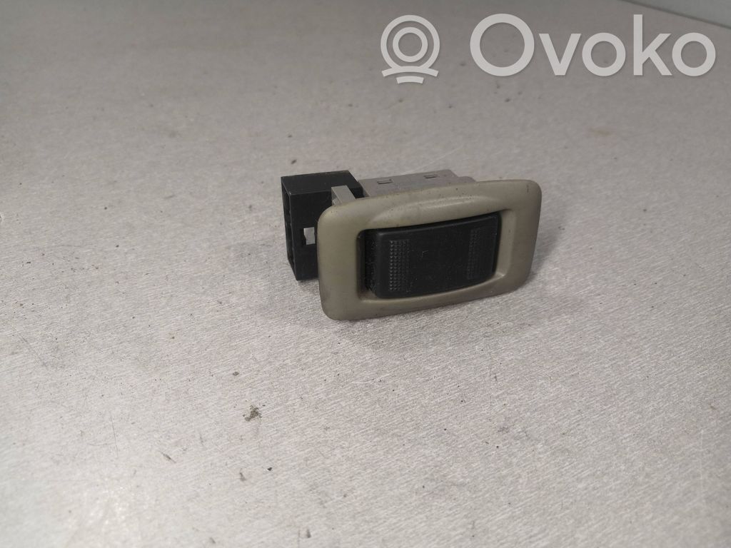 Przyciski szyb   C8HD9705,2540D1,GE4T66380C05