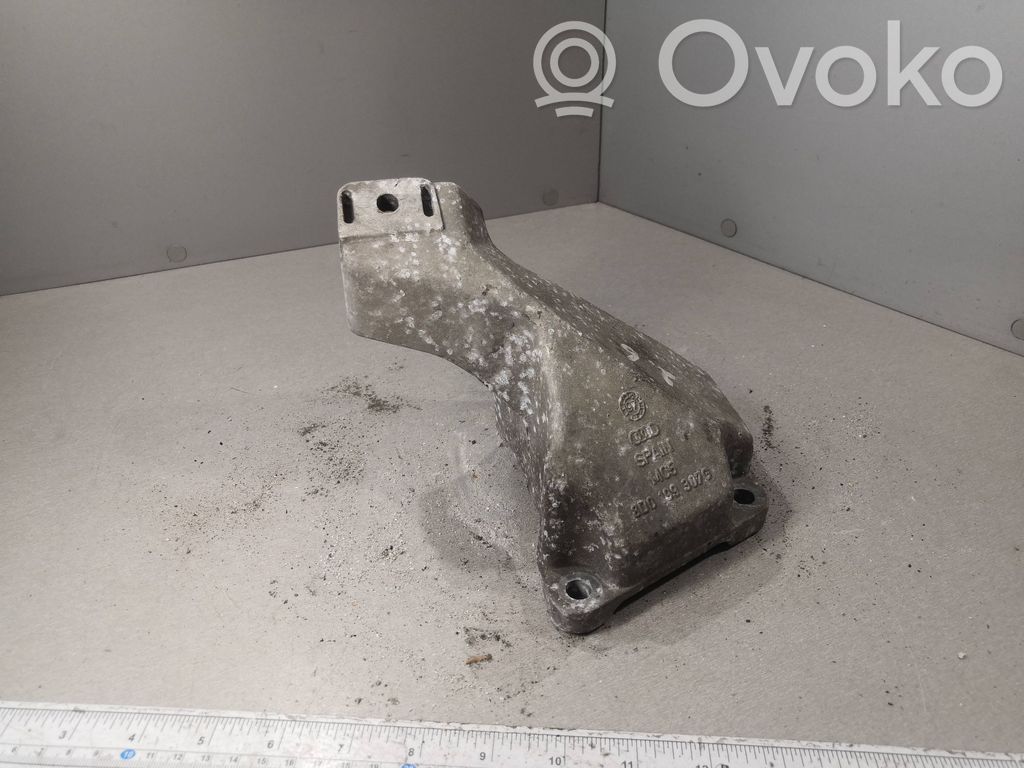 Engine mounting bracket   8D0199307G