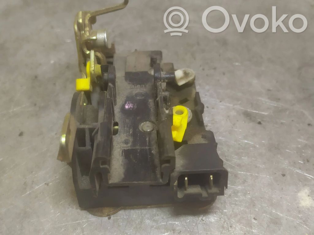 Renault Safrane Rear door lock 