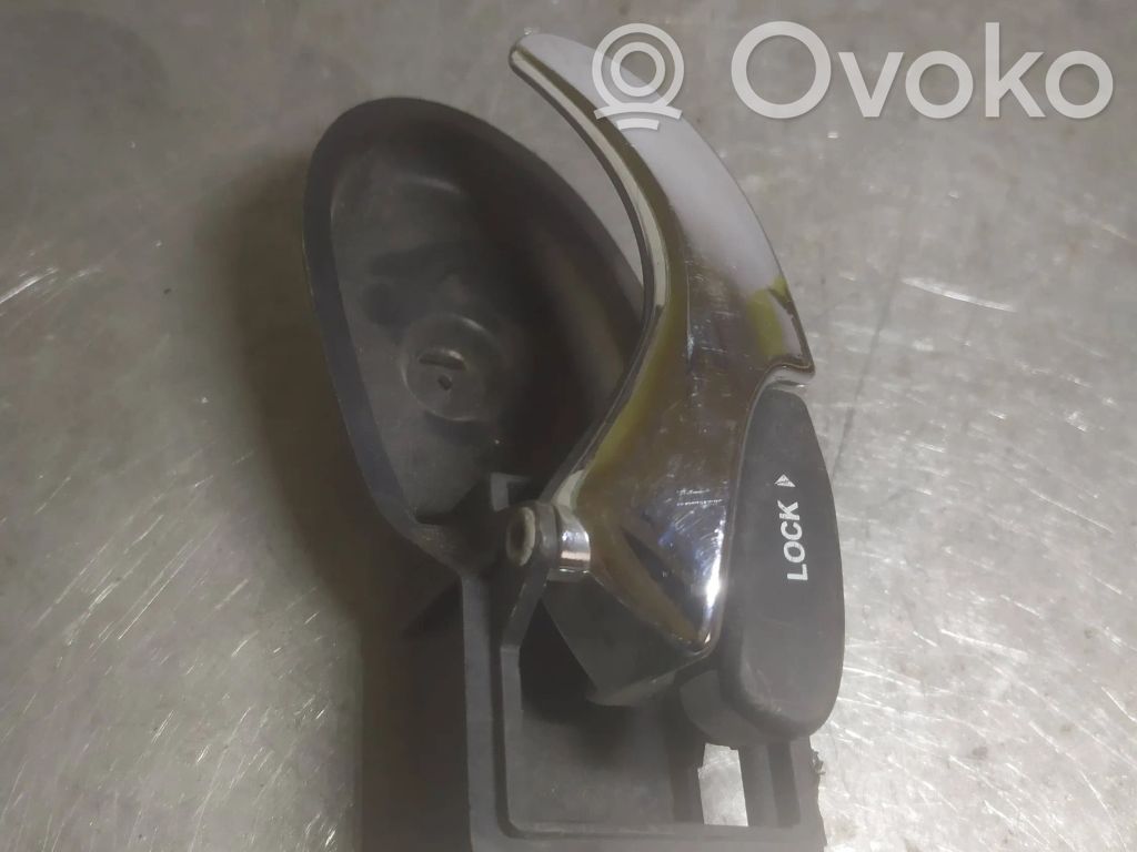 Ford Focus Front door interior handle 