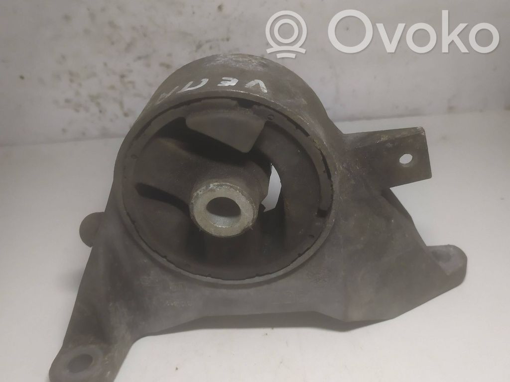 Opel Vectra C Engine mount bracket 