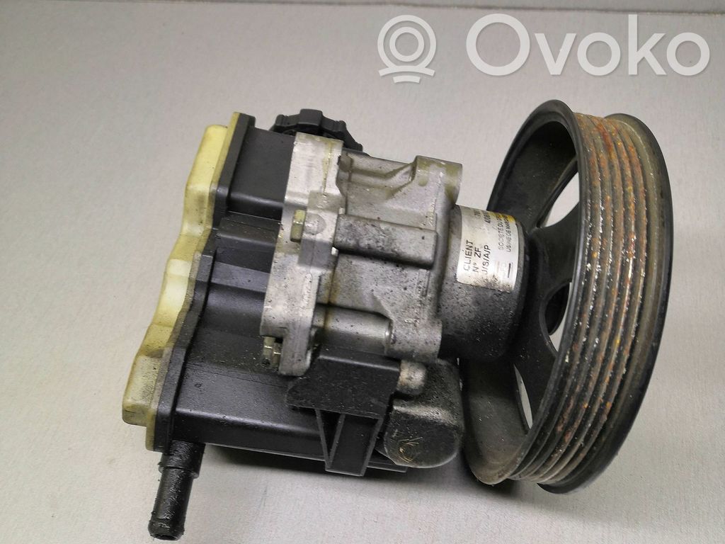Opel Vectra B Ohjaustehostimen pumppu 