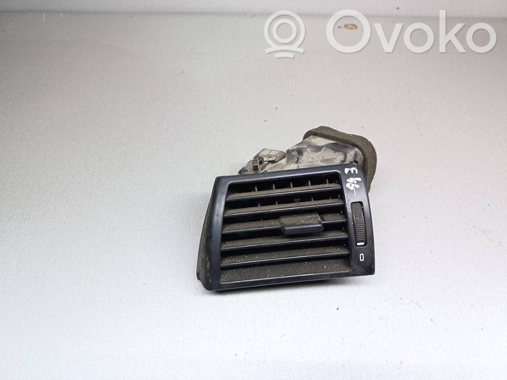 BMW 3 E46 Šoninės oro grotelės 