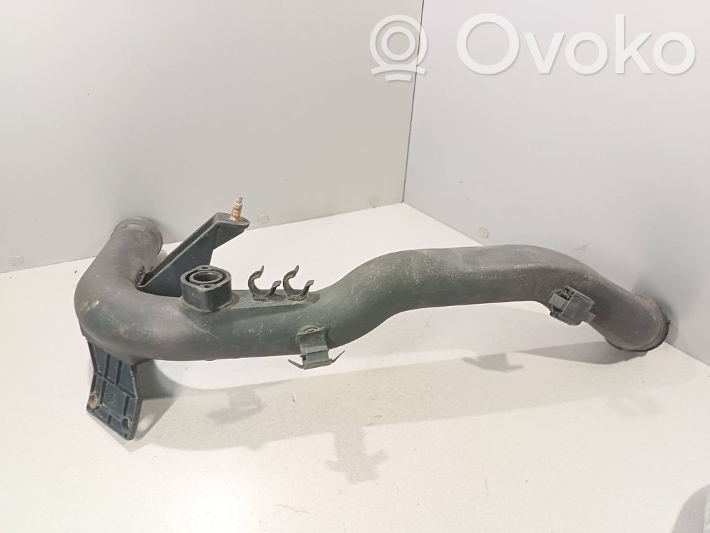 Volkswagen PASSAT B5.5 Wąż / Rura intercoolera 