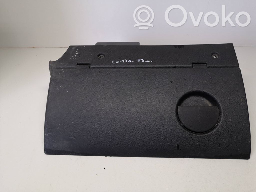 Opel Corsa C Daiktadėžė 