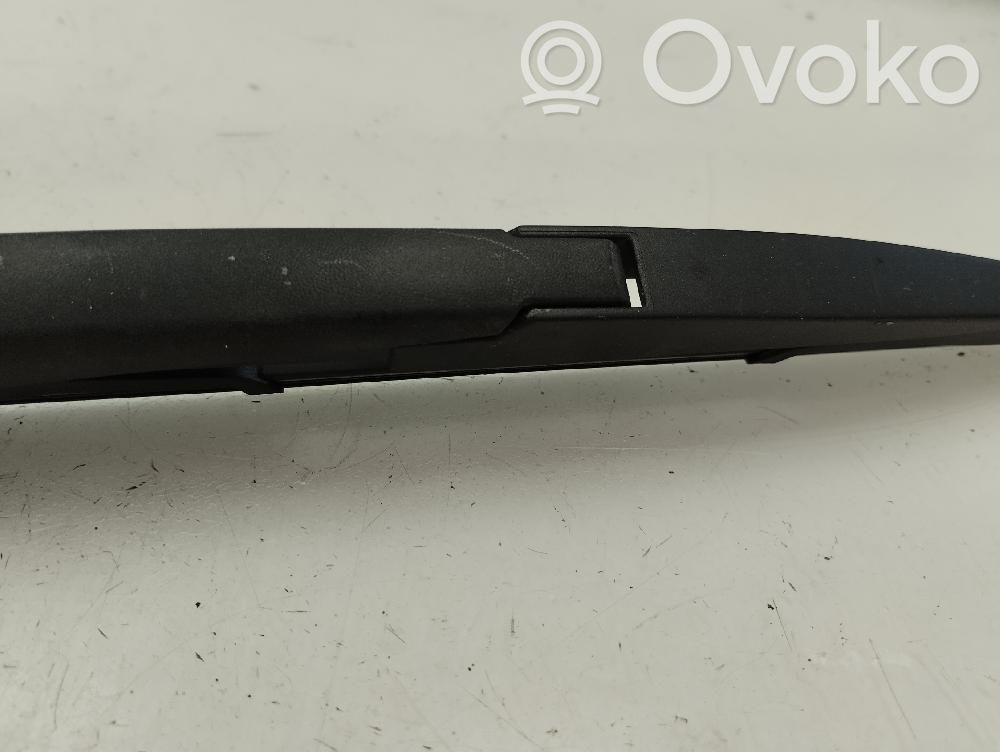 Toyota Yaris Braccio della spazzola tergicristallo posteriore 