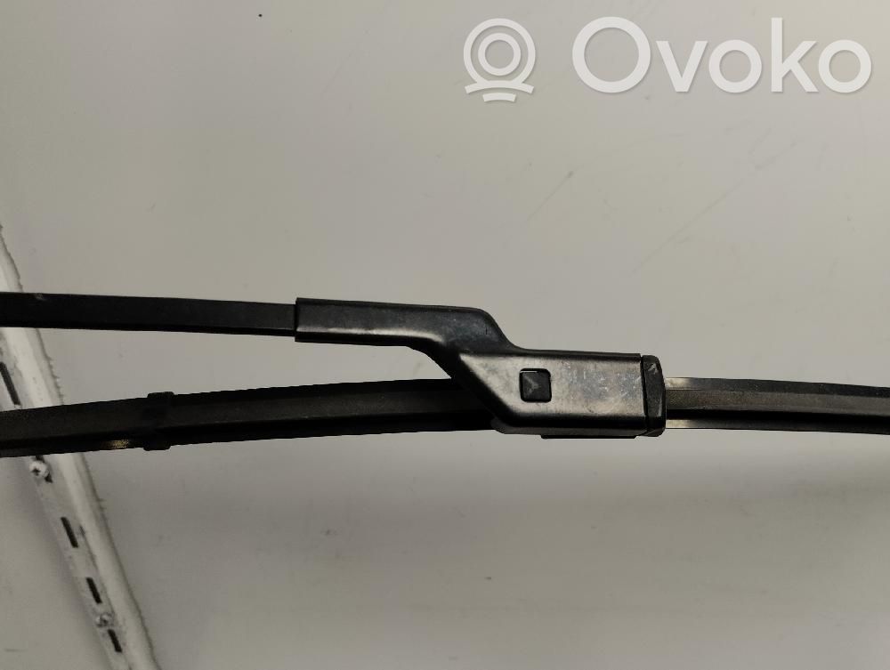 Volkswagen Tiguan Braccio della spazzola tergicristallo anteriore
