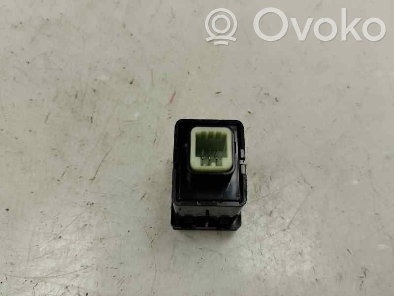 KIA Niro Botón interruptor de luz de peligro 