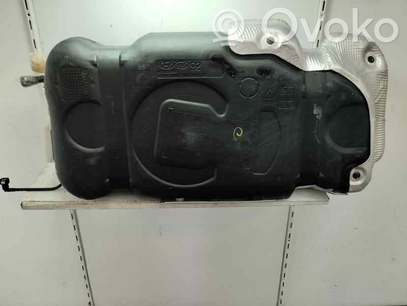 Depósito de combustible   31150G2000