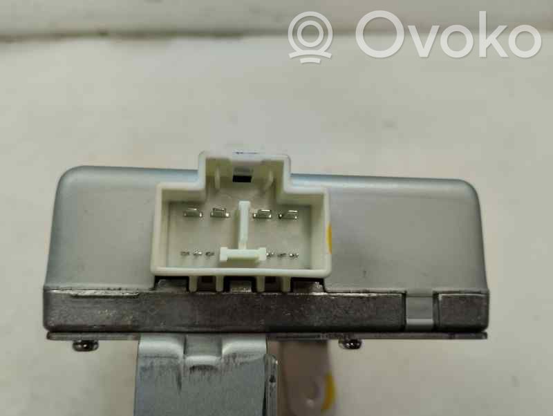 Sonstige Steuergeräte / Module   95300D3000