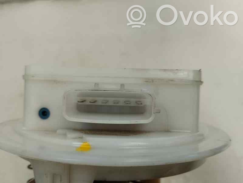 Bomba interna de combustible   170117264R