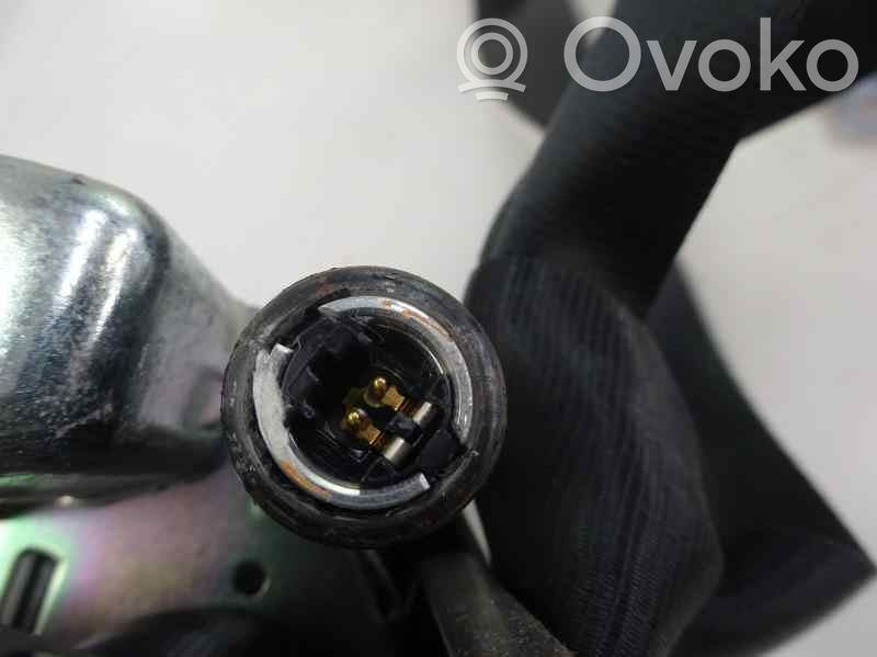 Cinturón trasero   888400024R