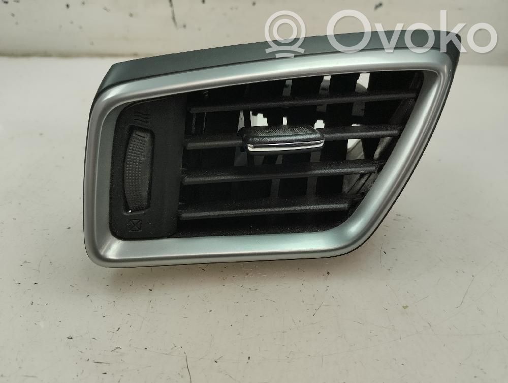 Nissan Qashqai Luftausströmer Lüftungsdüse Luftdüse Mitte