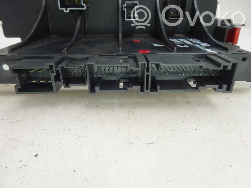 Módulo de fusible   A0285459832