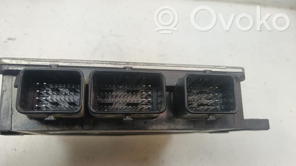 Sterownik / Moduł ECU   8200513058
