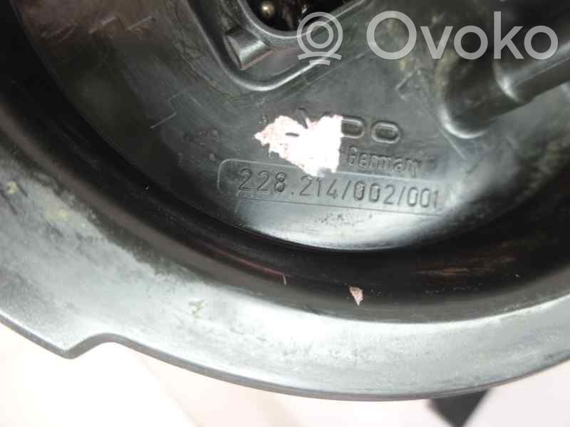 Bomba interna de combustible   228214002001