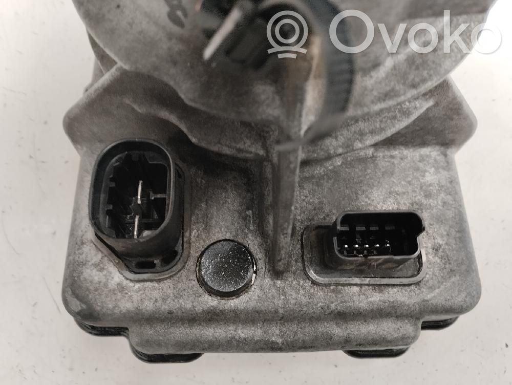 Ohjaustehostimen pumppu   9685418780