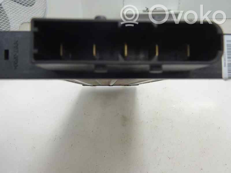 Rezystor / Opornik dmuchawy nawiewu   13320E086