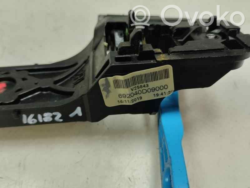 Toyota Yaris Maniglia esterna/staffa portiera posteriore