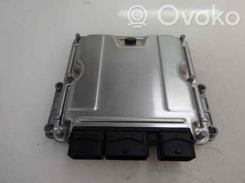 Unidad de control/módulo del motor   9644721080