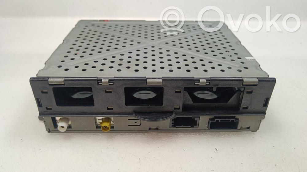 Panel / Radioodtwarzacz CD/DVD/GPS   4E0035541