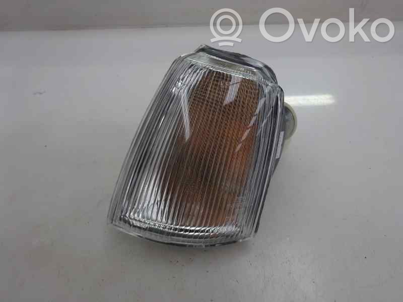 Headlight/headlamp   102109