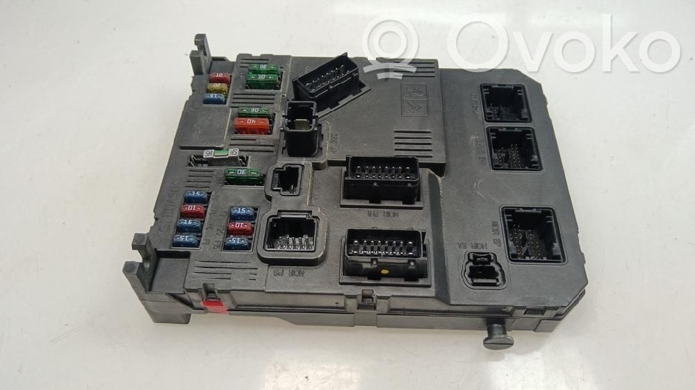 Peugeot 206 Modulo di controllo del corpo centrale 