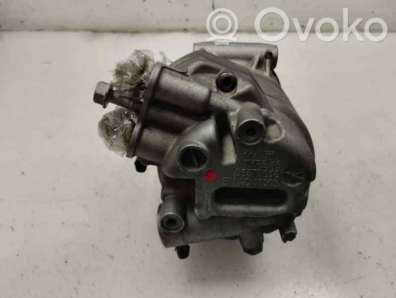 Ilmastointilaitteen kompressorin pumppu (A/C)   13335251