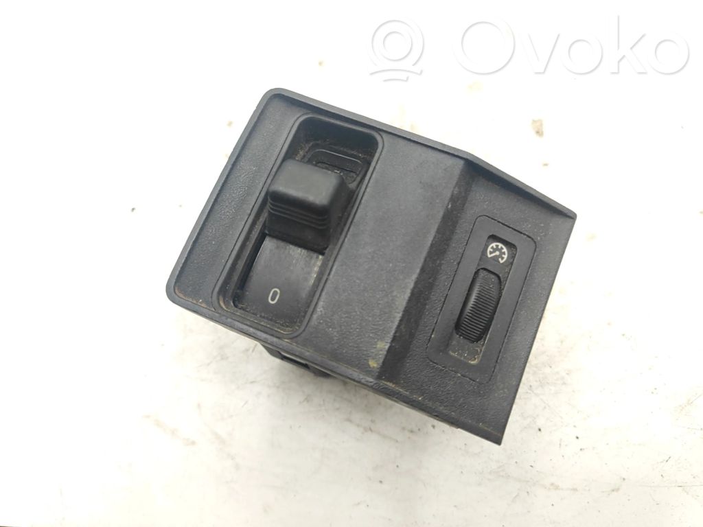 Interruptor de luz antiniebla   8110497
