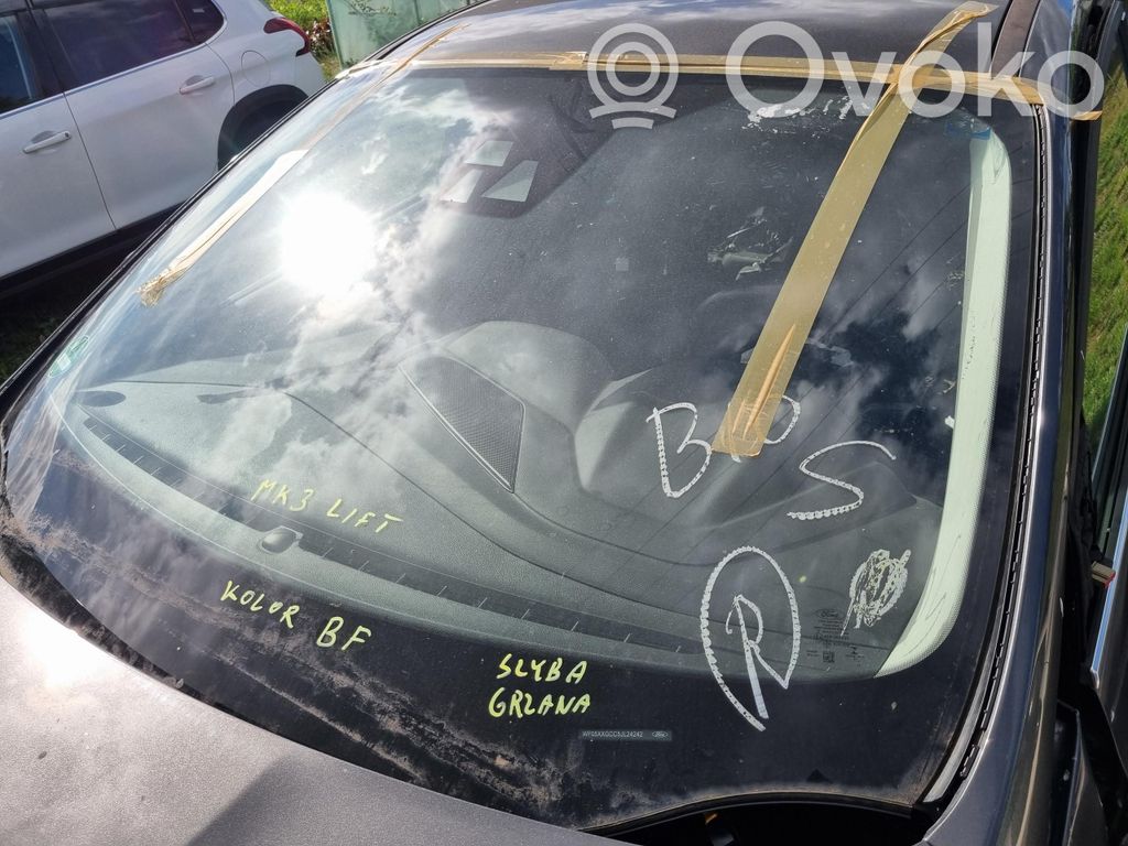 Ford Focus Parbriz față 
