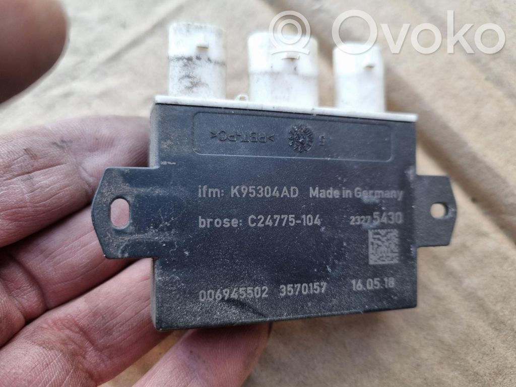 Opel Insignia B Trunk lid opening control unit 