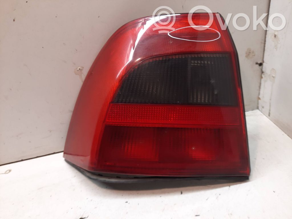 Opel Vectra B Rear/tail lights 