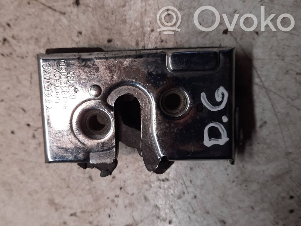Audi 80 90 S2 B4 Zamek drzwi tylnych 