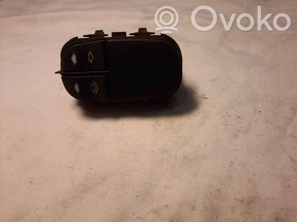 Ford Focus Electric window control switch 