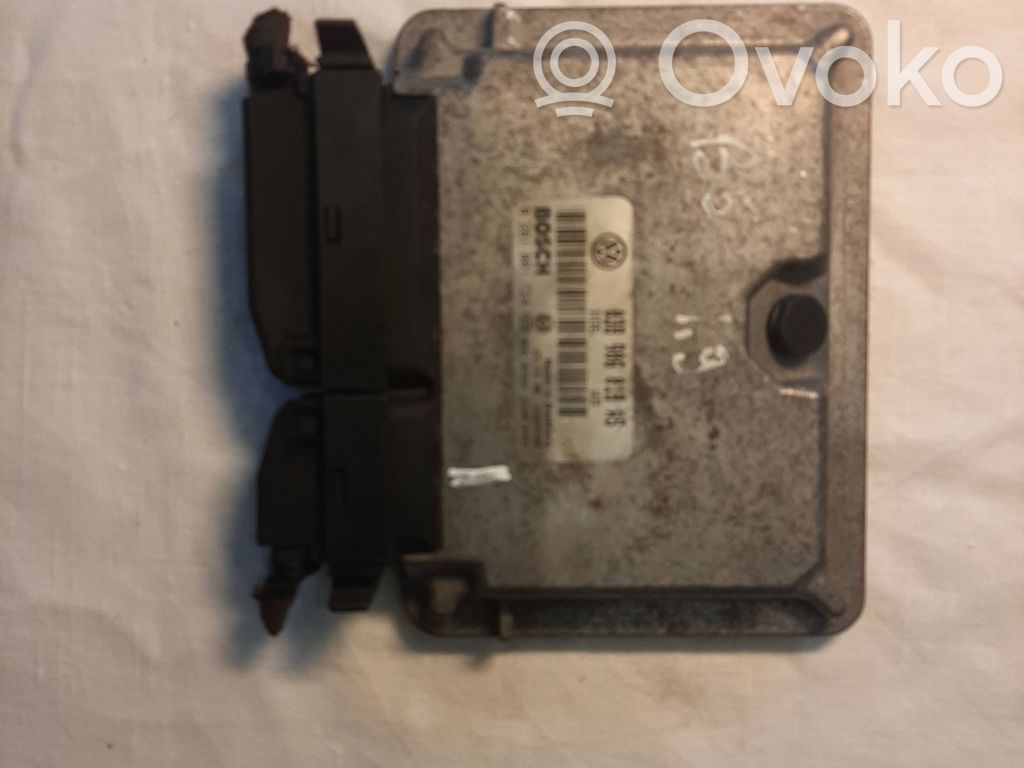 Volkswagen PASSAT B5 Engine control unit/module 
