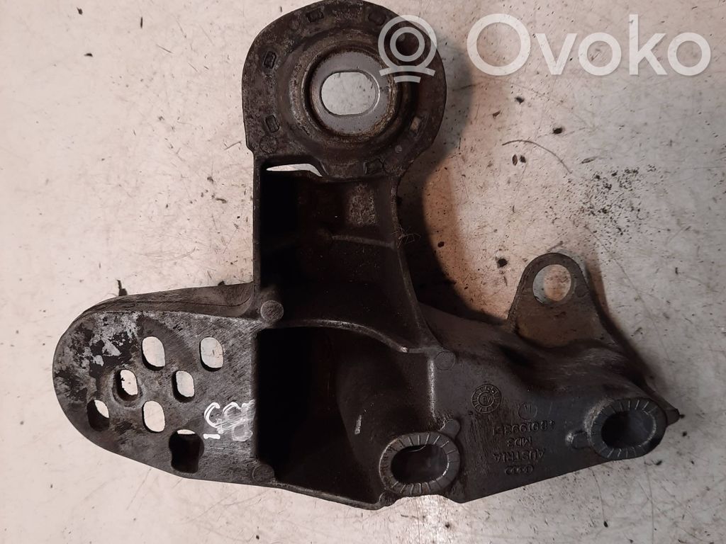Volkswagen PASSAT B5 Engine mounting bracket 