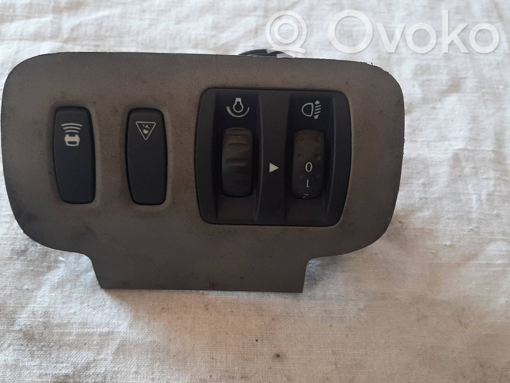 Renault Scenic II -  Grand scenic II Headlight level height control switch 