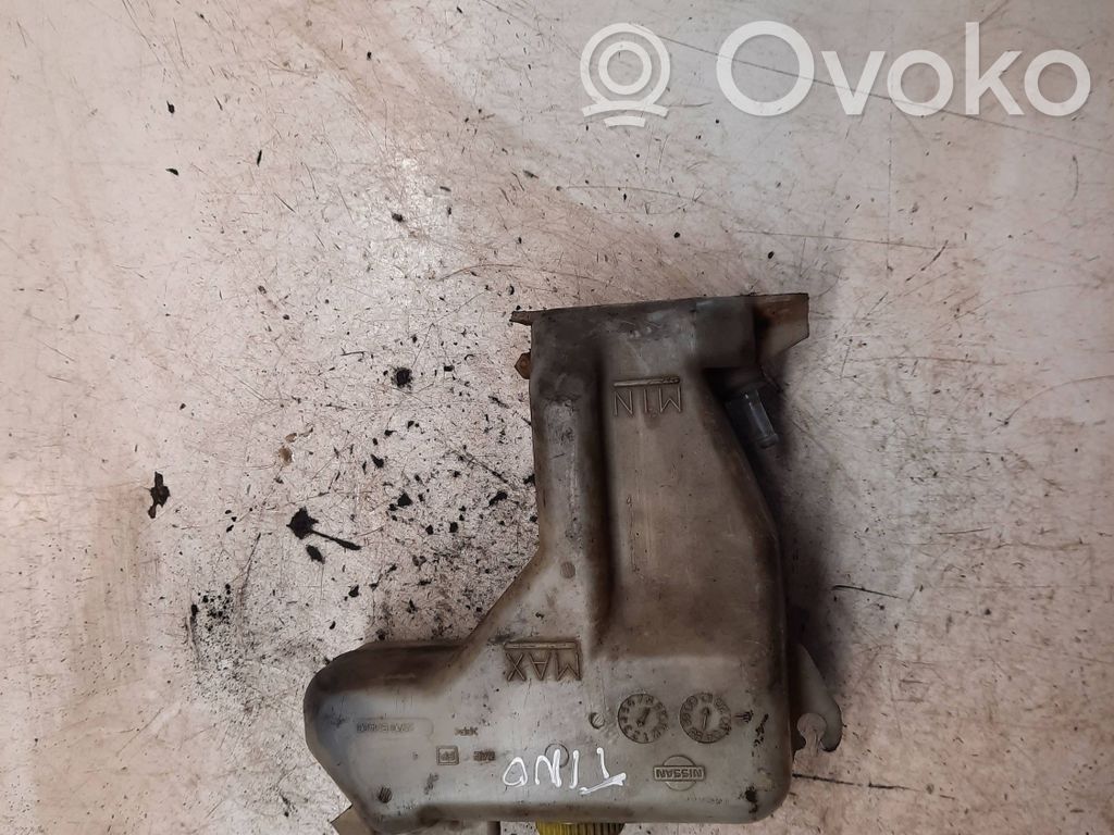 Nissan Almera Tino Depósito del refrigerante 
