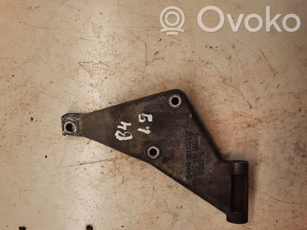 Audi 80 90 S2 B4 Engine mounting bracket 