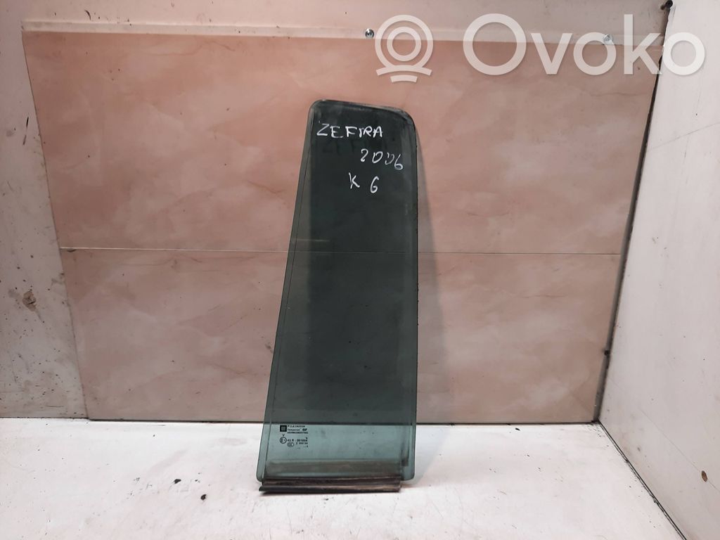 Opel Zafira B Ventanilla de ventilación de la puerta trasera 