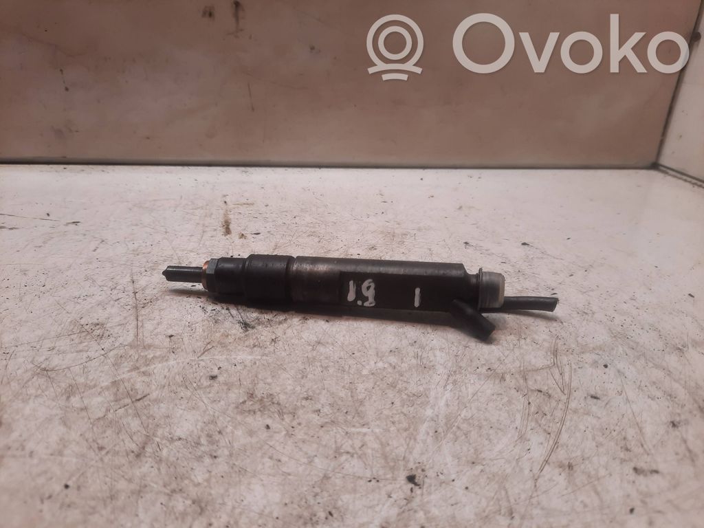 Inyector de combustible   028130201T,1030582,95VW9F593DA,RM95VW9F593DA