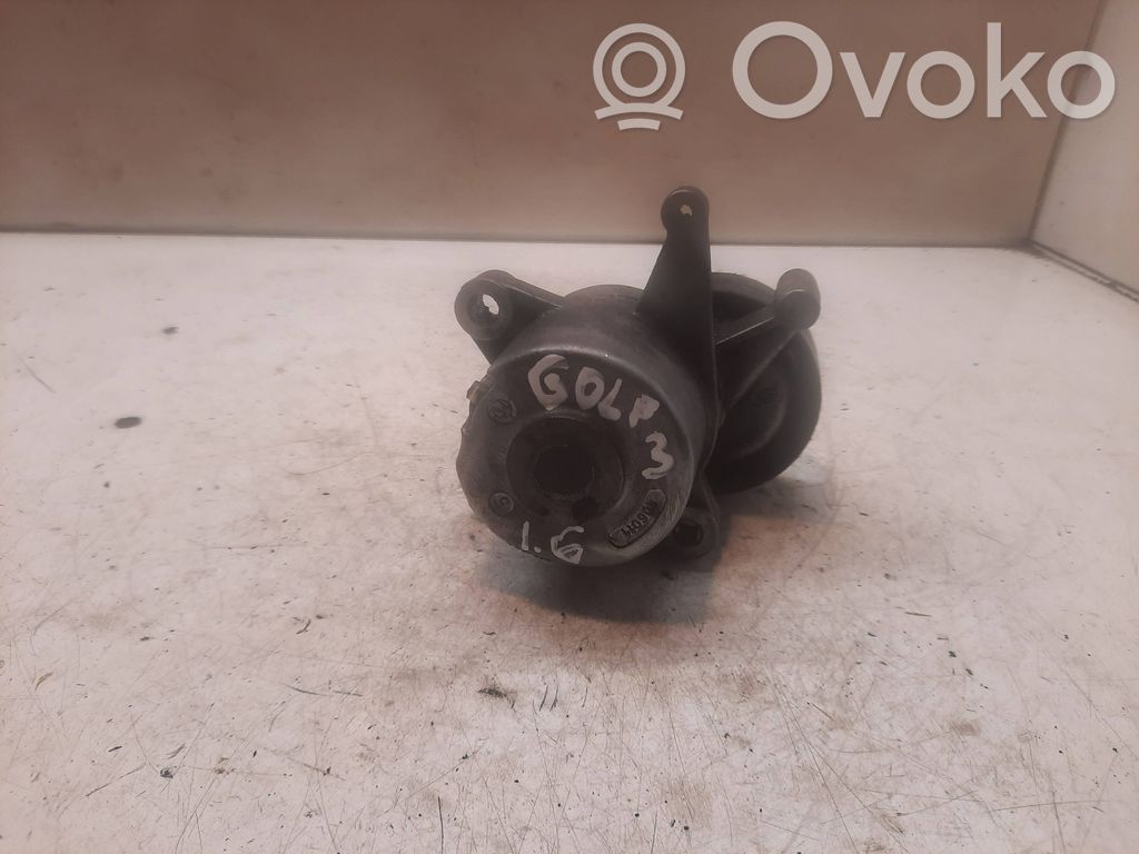 Volkswagen Golf III Napinacz paska alternatora 