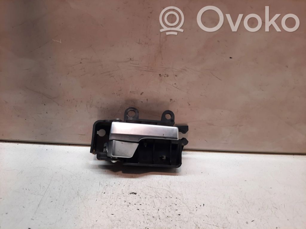Ford Focus C-MAX Manecilla interna puerta trasera 