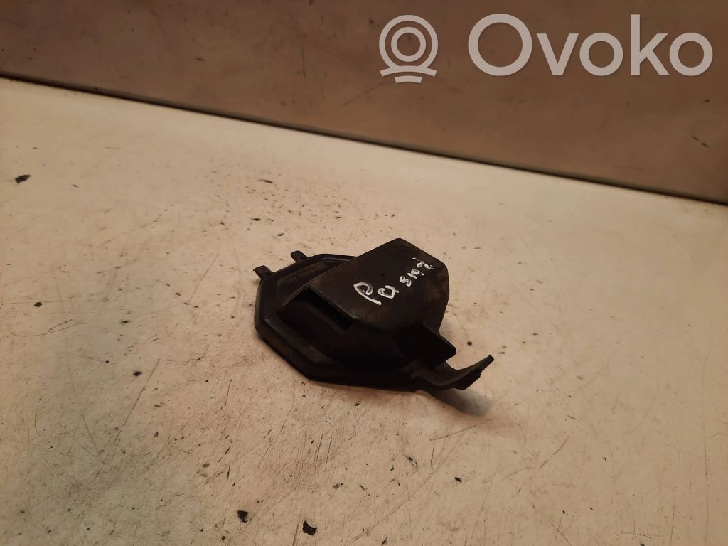 Volkswagen PASSAT B4 Osłona żarówki lampy przedniej 