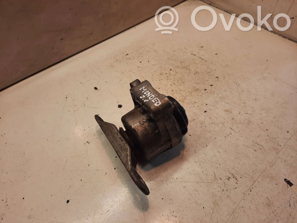 Ford Mondeo Mk III Engine mount bracket 