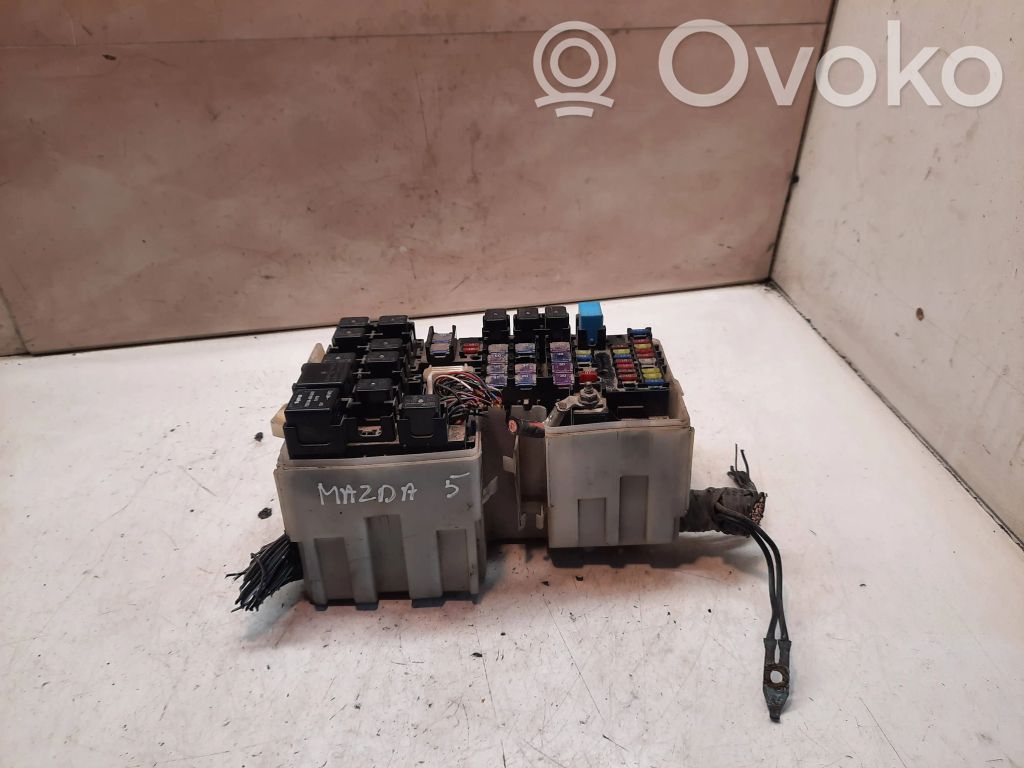 Mazda 5 Fuse box set 