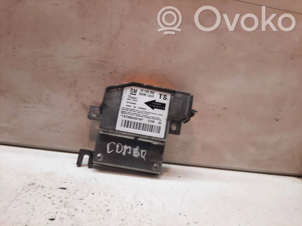 Opel Combo C Airbag control unit/module 