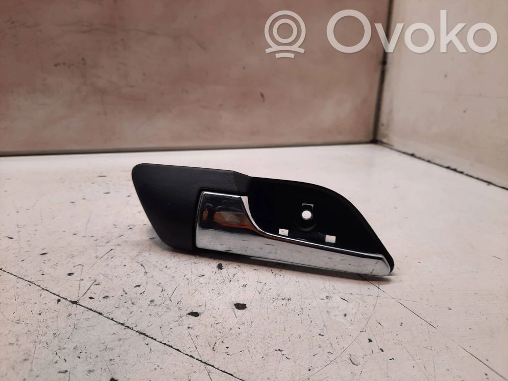 Opel Astra H Rear door interior handle 